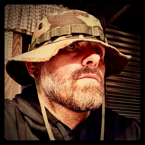 Meet your Posher, Jason - Picture 1 of 4